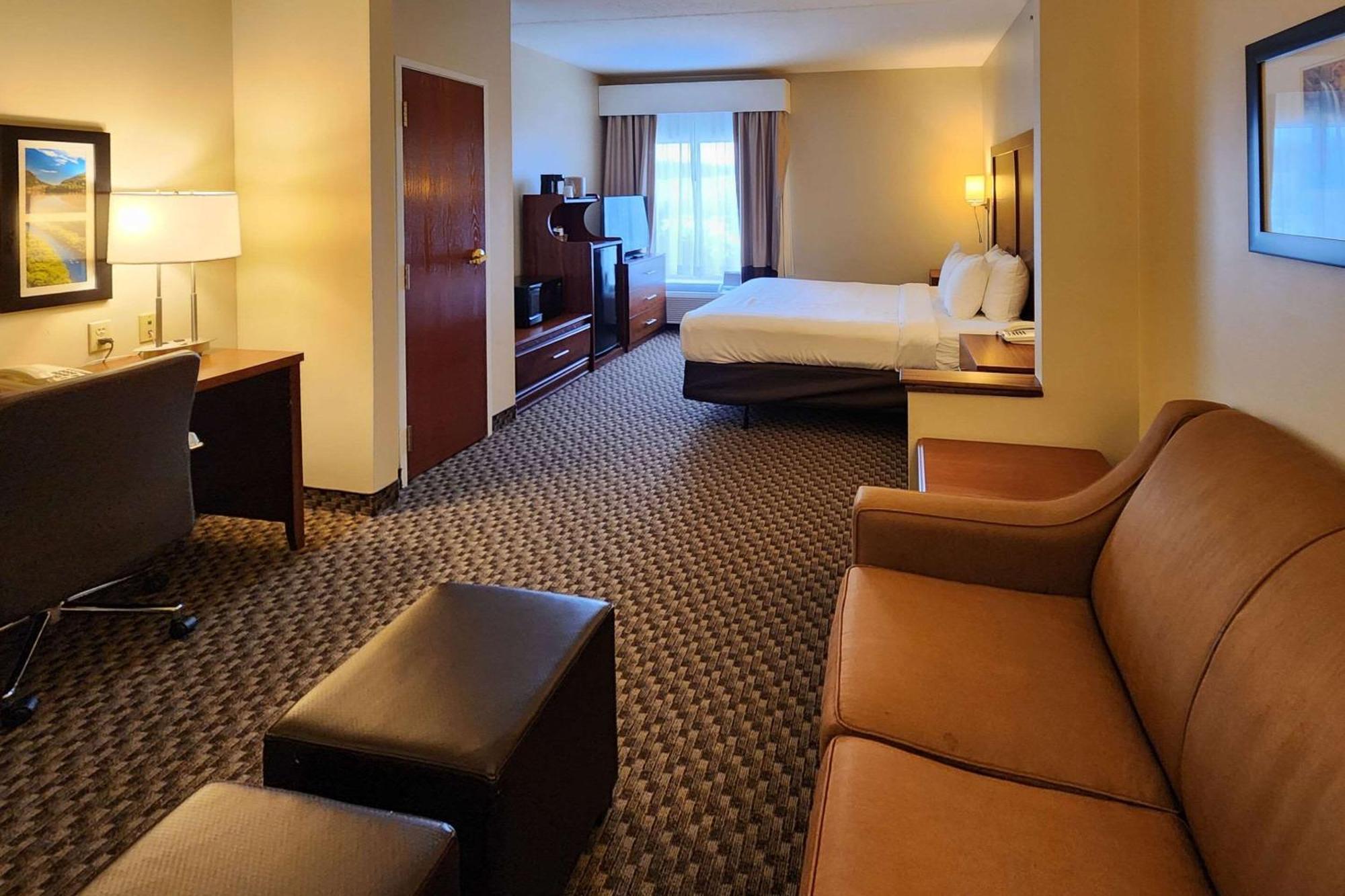 Hotel Comfort & Mount Pocono