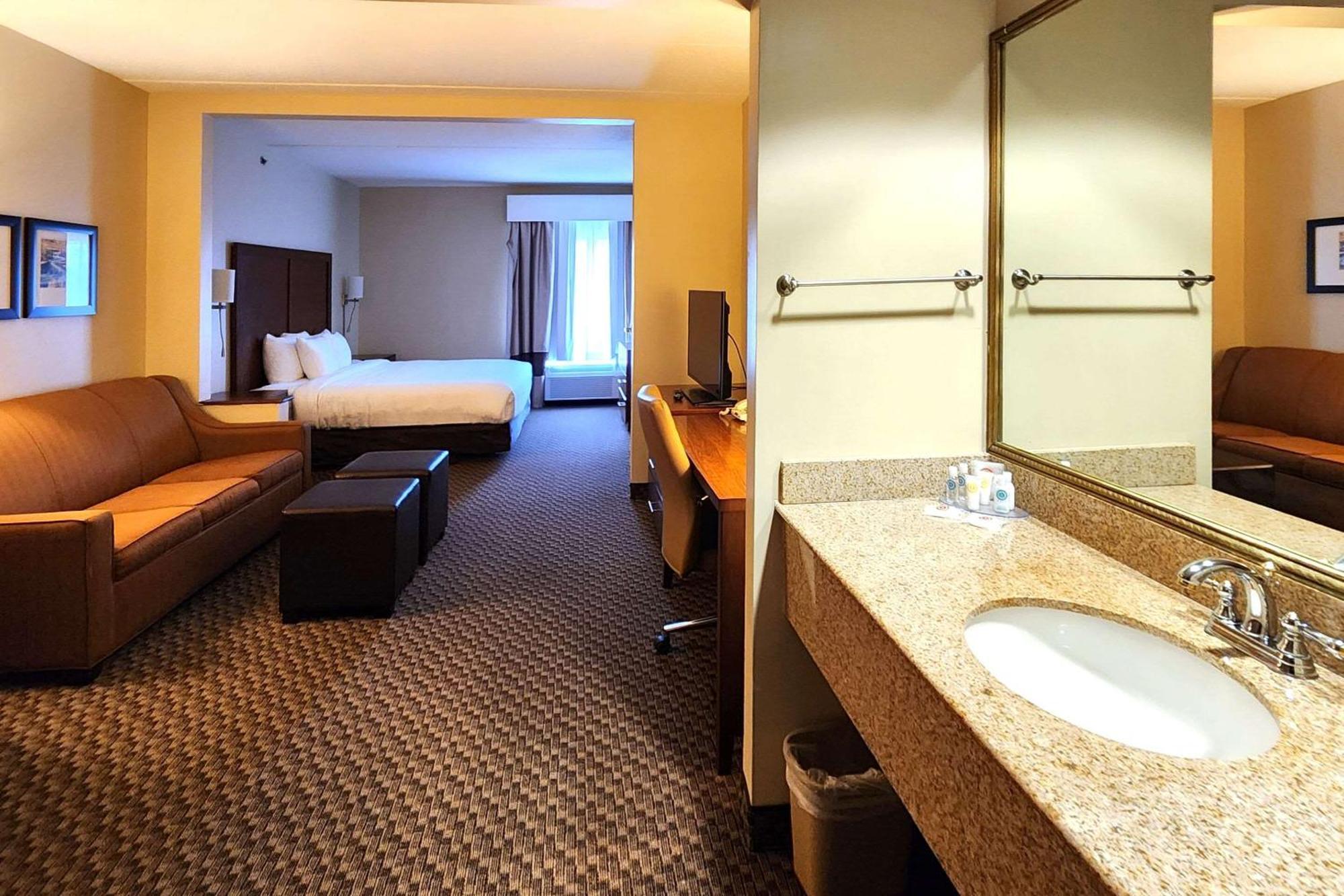 Comfort & 2* Mount Pocono